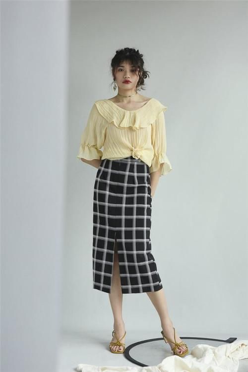 卫衣、毛衣都收起来吧！今年流行这件“薄外衫”，遮肉防晒又舒适