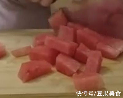 肝腹水|这道家常菜西瓜炒肉，小白也能变大厨