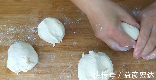 北方人|这个“饼”3天不吃，就馋的发慌，北方人喜欢，南方人也爱吃，香