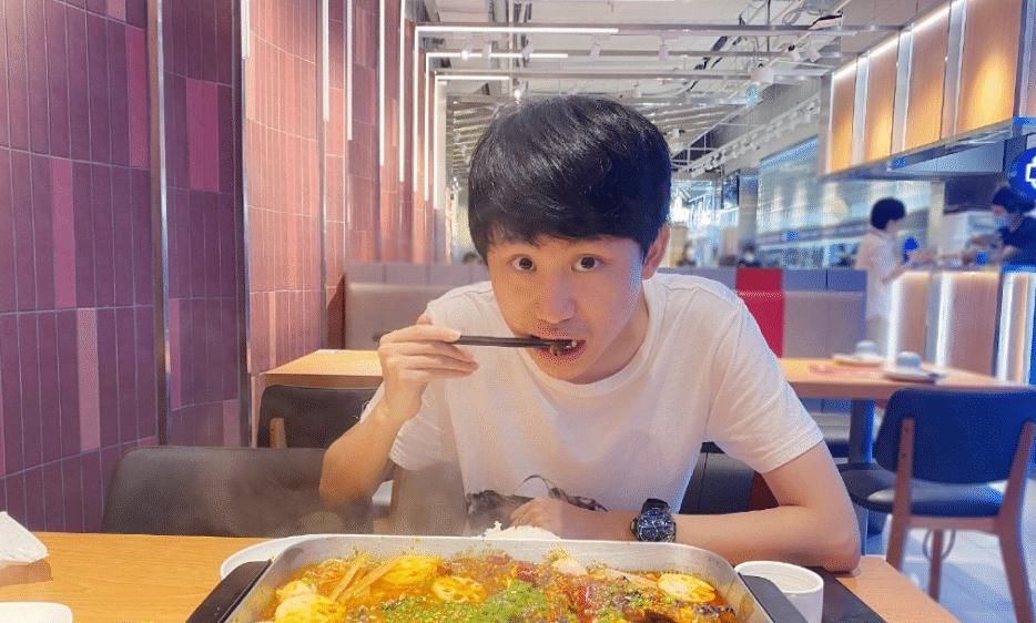 听到|FPX明年有新中单？听到刘青松给出的答案，无数粉丝哭出声！