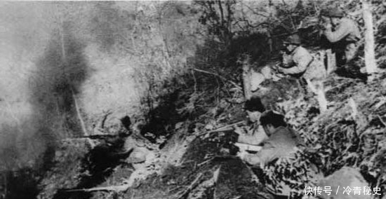 上甘岭战役|上甘岭战役,与美军同归于尽第一人:10余敌尸像纸片一样飘零!