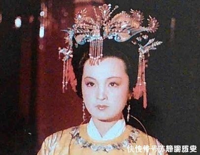 贤德|品红楼皇帝封贾元春为贤德贵妃，就能看出她在宫中不是很受宠