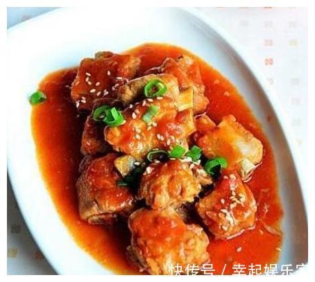 鸡胗炒藕丁|美食推荐鸡胗炒藕丁，番茄烧排骨，虎皮青椒，小炒牛肉条的做法