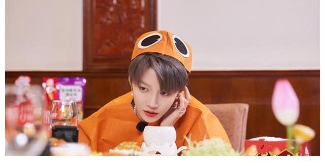 士贡梅|《打卡吧！吃货团》首播，东方卫视值得商榷，“士贡梅煎”对吗