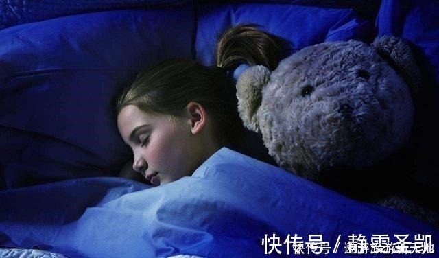 万物生长|孩子“骨骺线”闭合前,身体会发出3个信号,父母早发现娃还能长