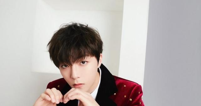 陈立农演唱《时间都去哪儿》，妈妈视频连线惊喜现身，泪洒全场！