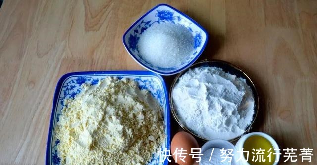 早餐|吃了半辈子面食，第一次见这个做法，不用一滴水，早餐不吃包子了！