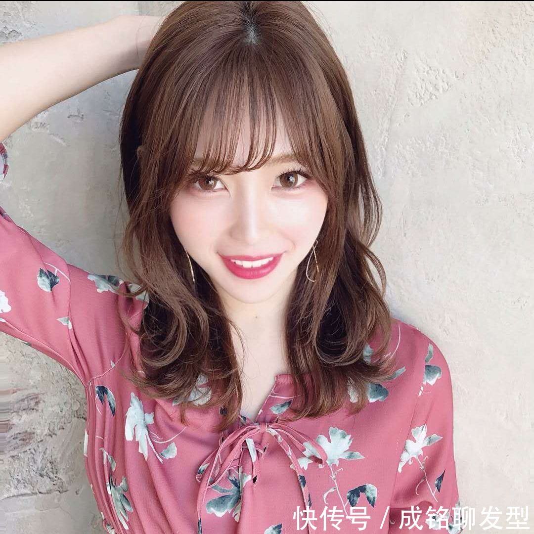 额角|选对刘海可以拯救一张脸,四款超火的网红刘海,时尚减龄又小脸