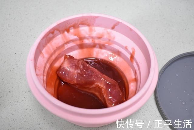 叉烧酱|一个人的午餐不凑合，一碗有肉有菜还有蛋，简单快捷营养又味美