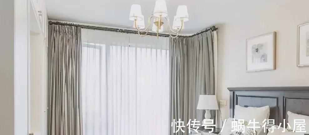 抽屉|110平新房装修超漂亮,头次见阳台隔断这样设计,卧室收纳最明智