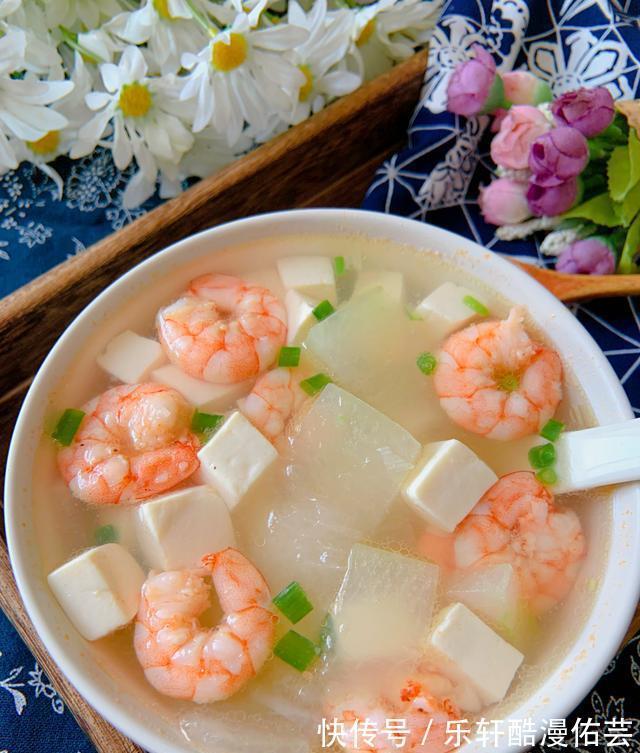餐前汤|分享一道减脂刮油汤，鲜美好喝，低热量高蛋白，吃到撑也不怕！