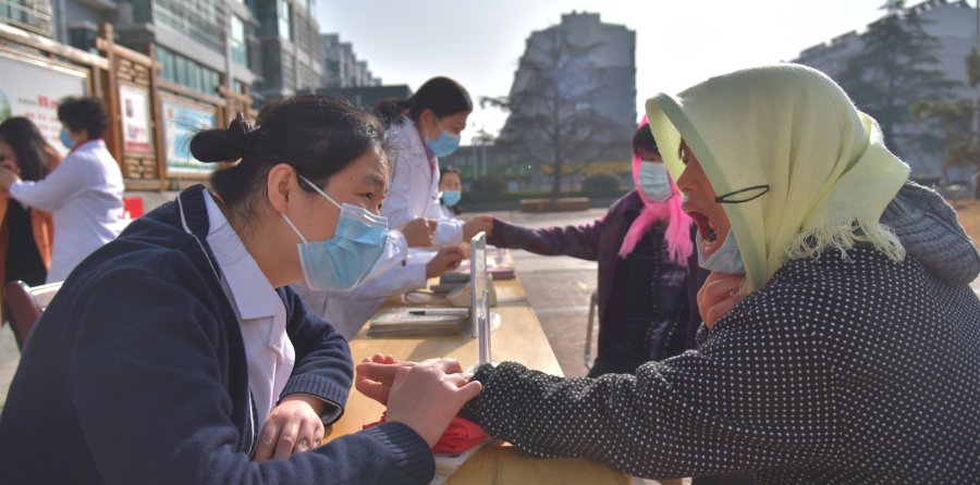 ​Rizhao City Traditional Chinese Medicine Hospital: Warm Love, Women Send Health