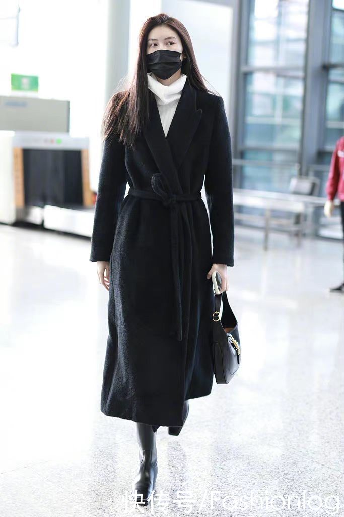 降温突袭，寒风中瑟瑟发抖？毛呢大衣穿起来，时尚又保暖