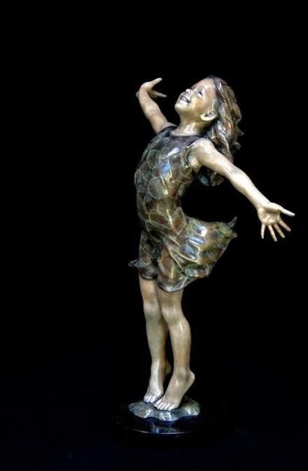 vega@被公认最具大师潜质的美女雕塑家,人体作品生动又别出心裁!