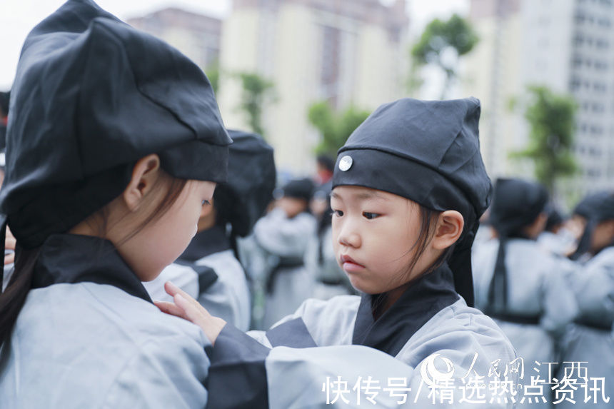 江西$江西吉州区：开笔明礼 启蒙人生