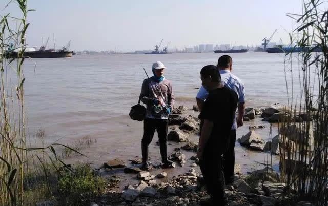 新罪名之“非法垂钓”,严重罚两万送白金手镯,合规钓才能避坑