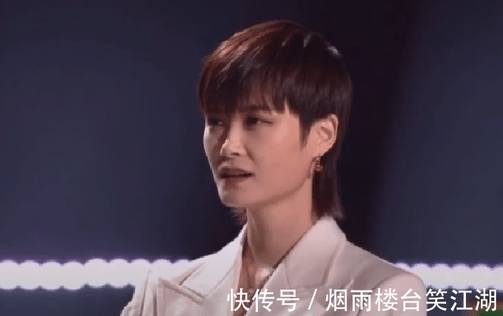 李荣浩|《好声音》第一期李荣浩翻车演唱当红歌曲,未得到李宇春认可