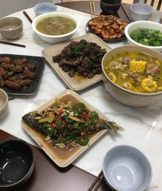 布置|第一天入住新房,玄关设计太漂亮了,最满意客厅和卧室的布置