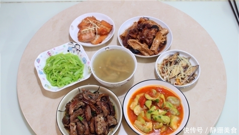 吃饭|请同学来家里吃饭,六菜一汤花了不到100元,吃得尽兴又开心