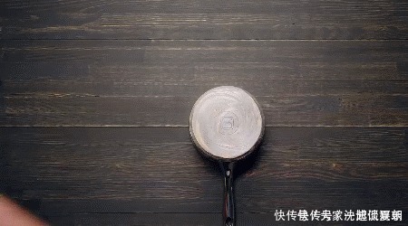 牙膏|用完的牙膏管别扔掉，放在厨房一年能省不少钱，邻居见了纷纷学！