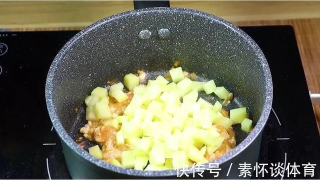 碎丁|小米粥好吃有窍门,跟我做,宝宝更爱吃,软糯好消化,辅食首选