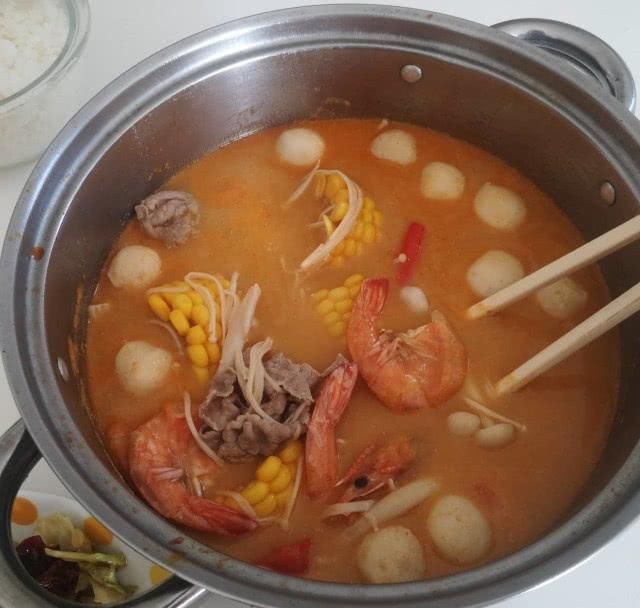 好吃的东西要放进肚子里,喜欢的人要放在心上