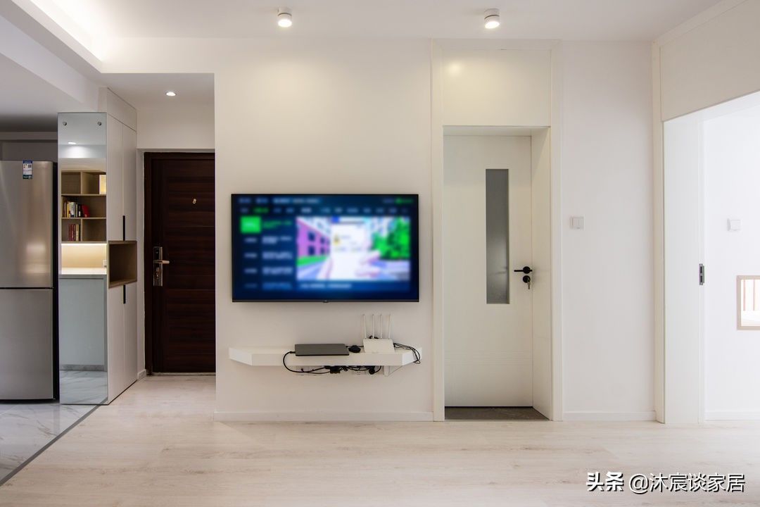 书房|真心佩服这对夫妻,改造破旧二手房,让室内大放异彩,实在太牛了