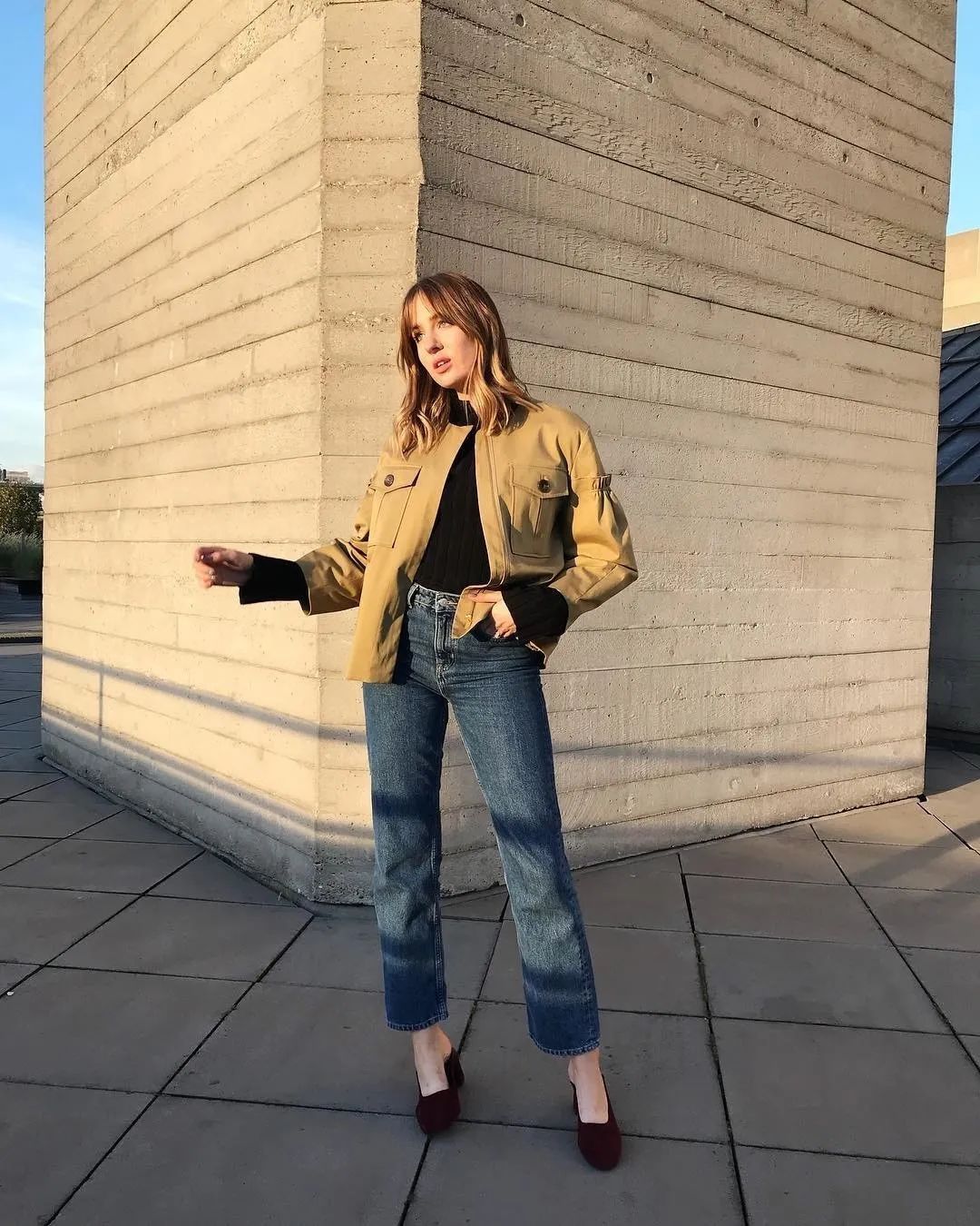 丰满|胸大腰粗上身丰满,怎么穿最显瘦?