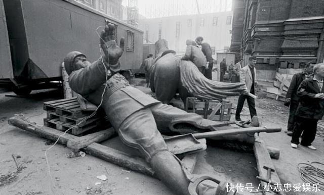 苏联|阿富汗战争如果赢了,苏联还会解体么?