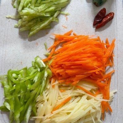 教你做二月二，吃春饼，好吃不腻，每次做的都不够吃