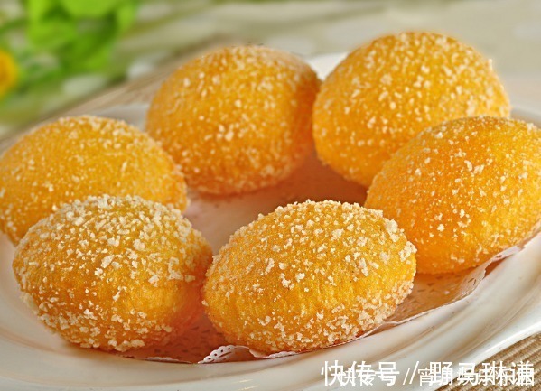 做南瓜饼时,只加糯米粉可不行,少了“1种”,口感不好且难吃