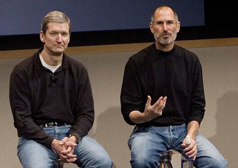 沃兹尼亚克|苹果CEO蒂姆·库克纪念乔布斯“67岁生日”