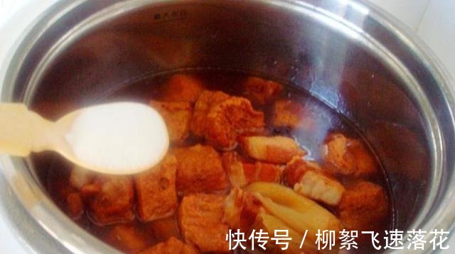 炖肉总是又硬又柴分享5点窍门要牢记，炖好后特软烂，一点不柴！