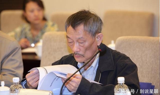 中科院“扫地僧”,穿布鞋上课,每天一斤二锅头,却是科学界泰斗