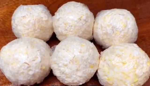 秋天，遇到它别手软，多买些切碎放冰箱，随吃随取，特省事