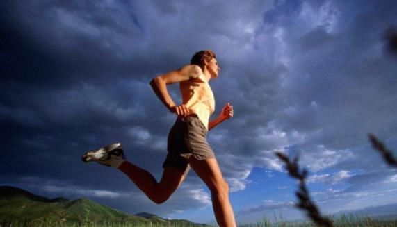 睡眠质量|每天坚持跑步5公里,一段时间后,身体会有什么变化?赶紧看看