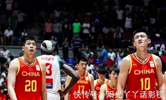 赵睿|客战澳洲，中国男篮12人最强阵容浮现，赢球就能晋级，CCTV5直播
