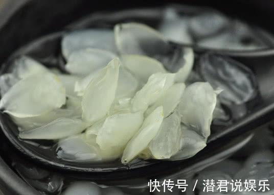 卵巢|女人别太节俭，5种“天然玻尿酸”要多吃，保养卵巢皮肤更细腻