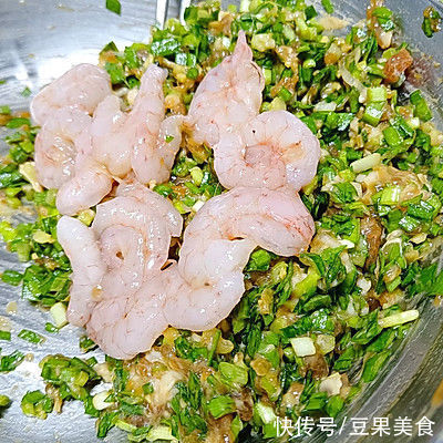 #东古家味美食#韭菜虾仁肉馅水饺