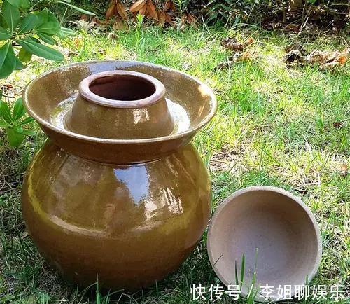 八仙桌|这些老物件你见过几样?我保证你有的肯定叫不出名字!