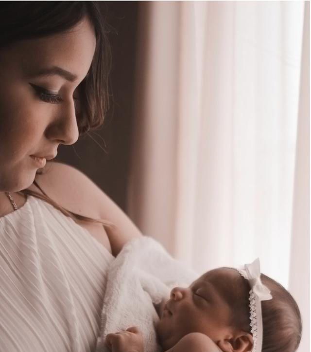 母乳|医生道出实情涨奶、溢奶,多余母乳怎么处理可以给丈夫喝吗