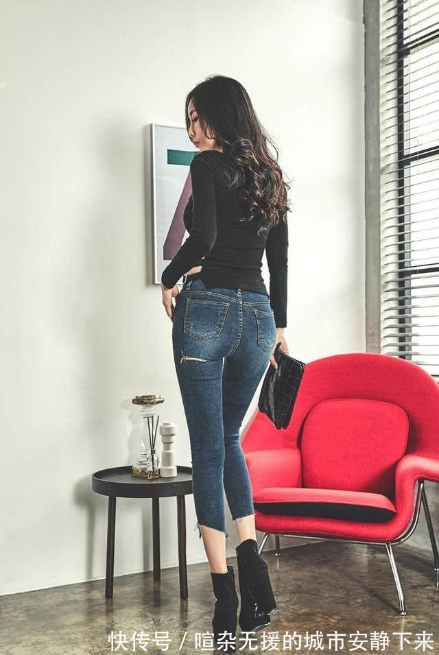 腰身|拥有纤细大长腿的牛仔裤美女,展示腰身美好曲线,彰显与众不同