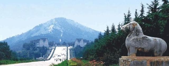 至今|秦始皇陵至今无人敢开,难道是个空壳?一个细节说明真相