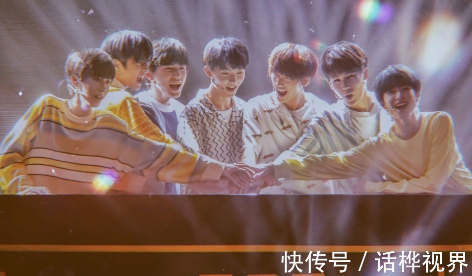 韭菜|整治饭圈、严禁未成年人参加偶像团组,李飞还能割韭菜吗?