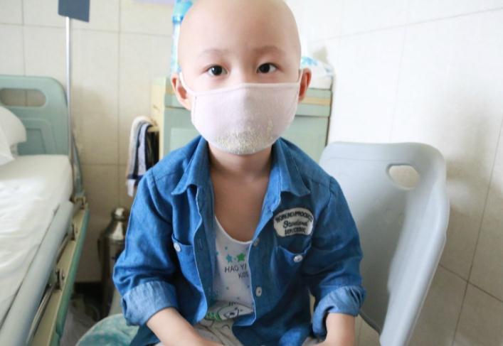 垃圾食品|为何越来越多孩子患白血病?4样东西或是元凶,看看你家有吗?