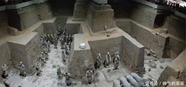 秦始皇陵里到底浇灌了多少水银?看了山顶的石榴树,就能明白了