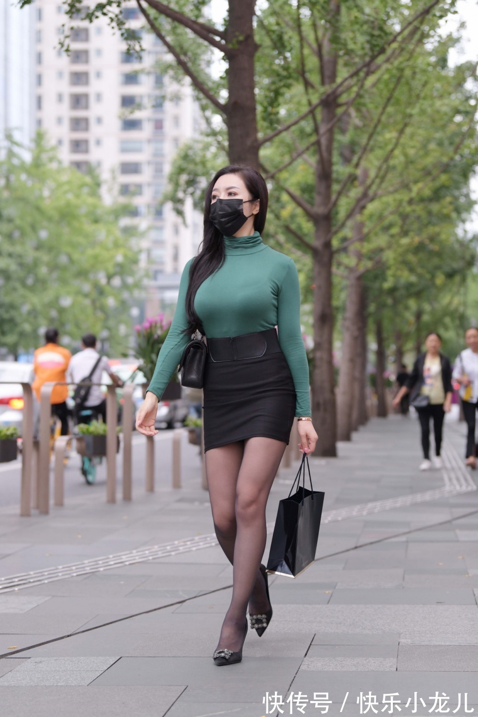 打底衫|轻熟风的穿搭,打底衫配一步裙,知性优雅美丽大方
