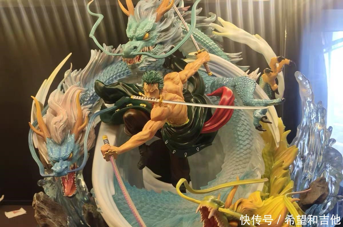 海贼王|海贼王索隆百元手办遭人嫌弃,拿回家装好后10万有人抢