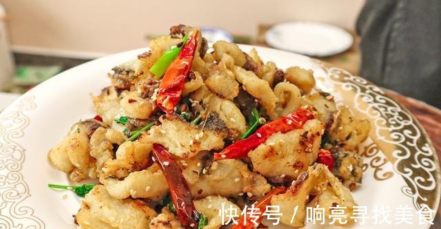 鱼肉|这才是鱼片最过瘾的吃法，外酥里嫩，香辣开胃，看着就有食欲！