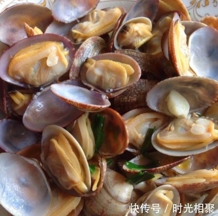 辣椒|花了68块给女儿做了海鲜宴,女儿连吃了3碗饭,连老婆看了都懵了